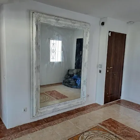 Pensión Privado 1a Linea Puerto Banus. Atico Enorme, Vistas Increibles Marbella